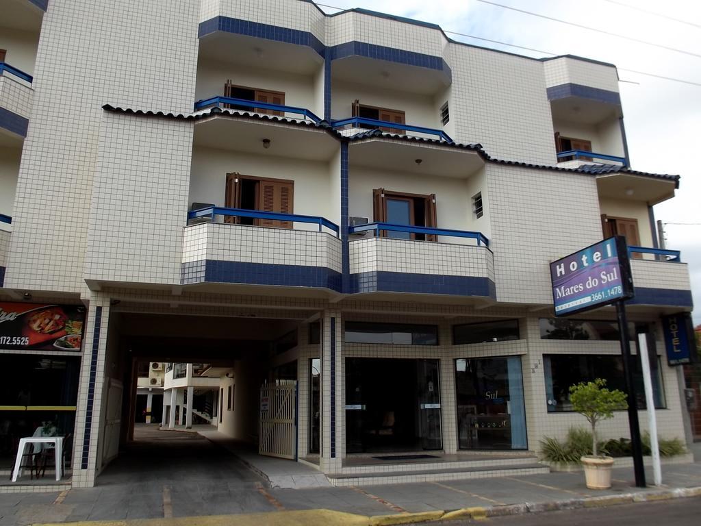 Hotel Mares Do Sul Tramandai Exterior photo